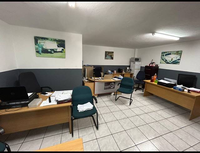 486M² WAREHOUSE TO LET IN SPARTAN